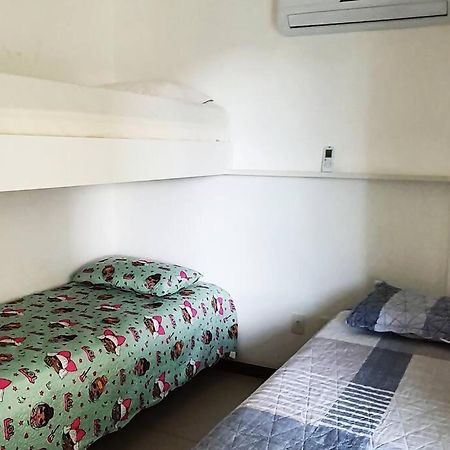 Lindíssimo apartamento, ar condic, 7 min da praia! Apartamento Cabo Frio Exterior foto