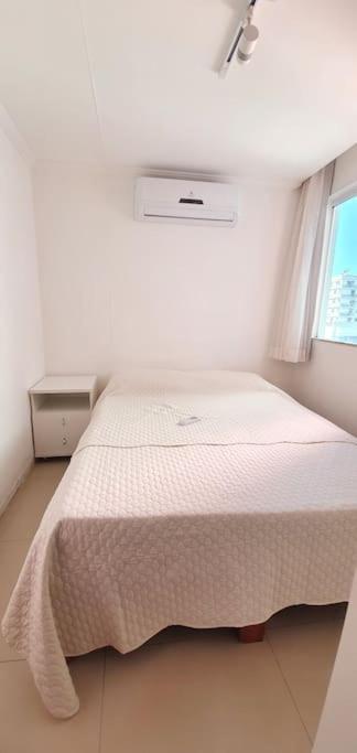 Lindíssimo apartamento, ar condic, 7 min da praia! Apartamento Cabo Frio Exterior foto